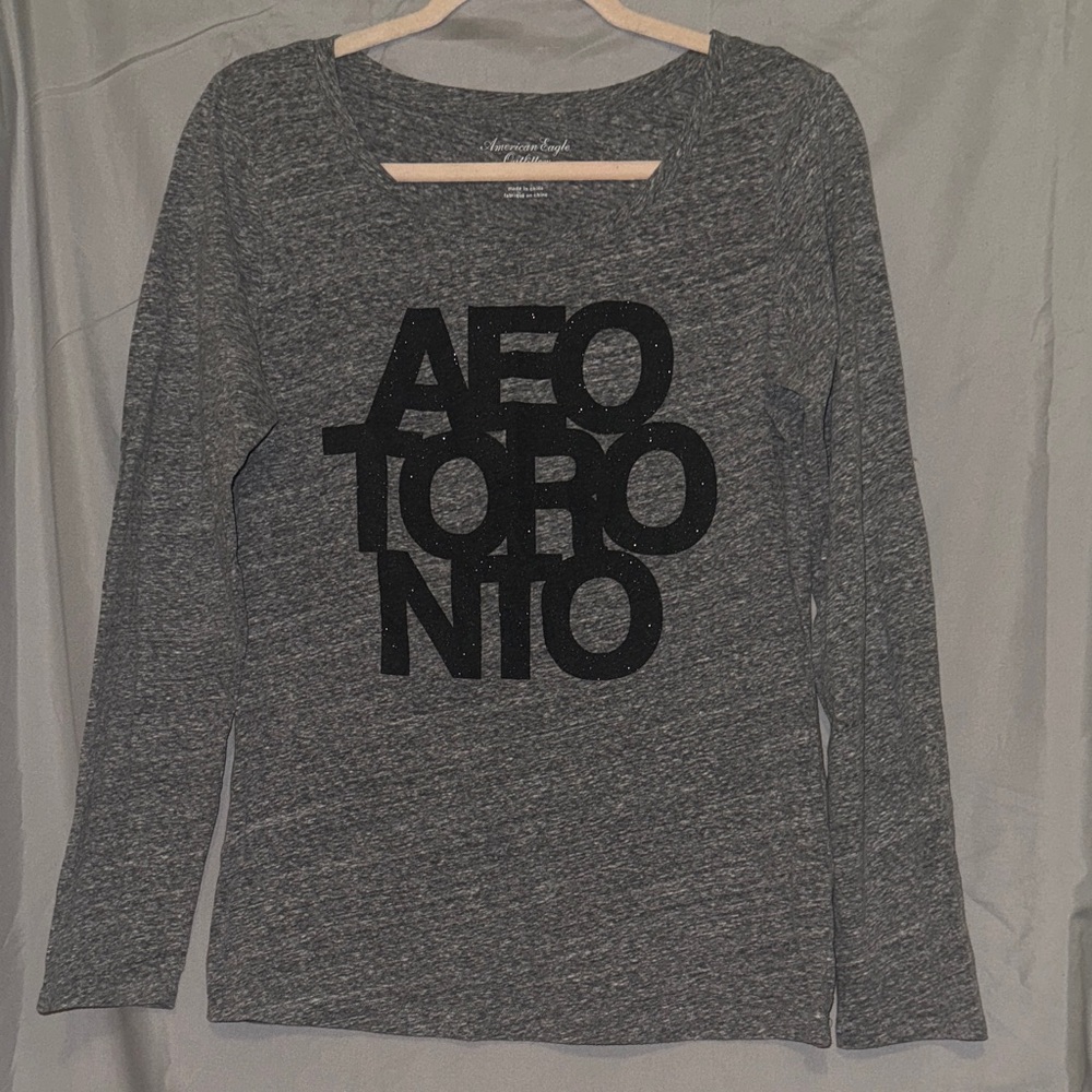 American Eagle Outfitters Charcoal Long Sleeve Tee